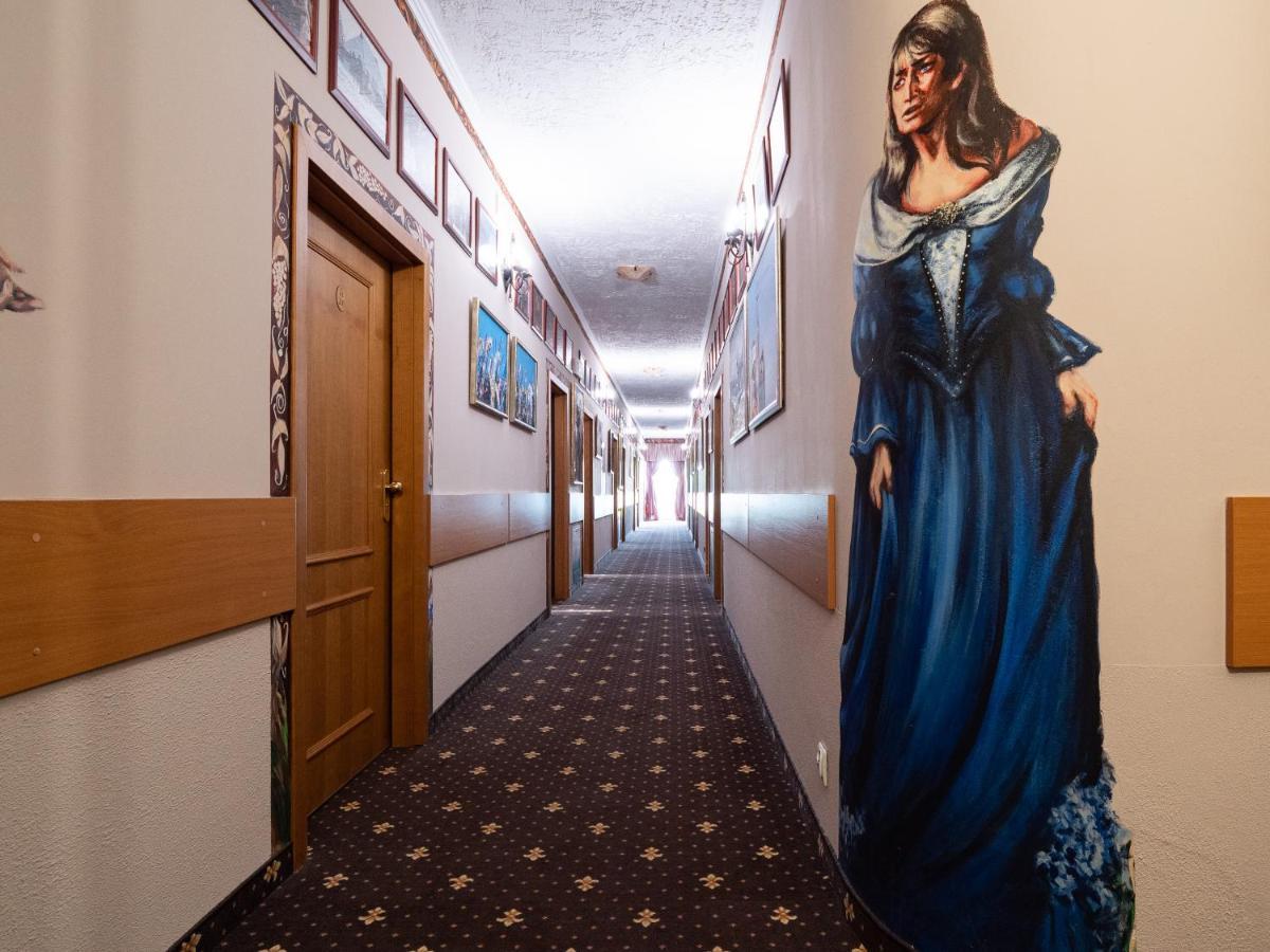 Hotel Trylogia Zielonka  Dış mekan fotoğraf
